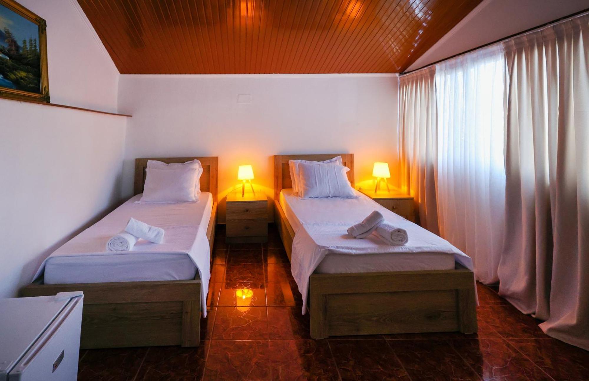 Vila Spahiu Berat Luaran gambar