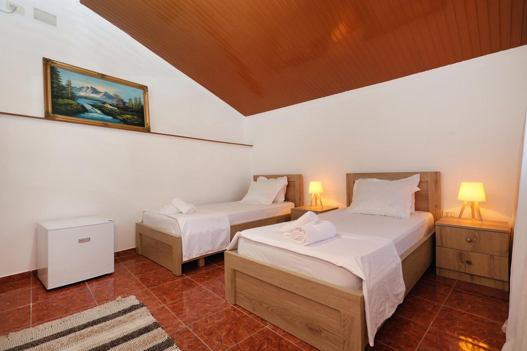 Vila Spahiu Berat Luaran gambar